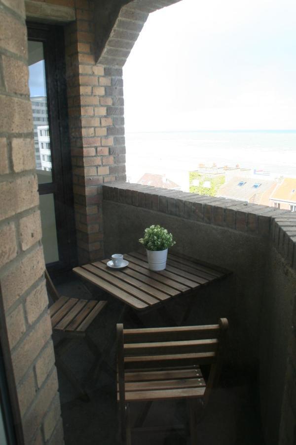 Appartement Avec Vue Superbe Sur La Mer Dunkirk Exteriör bild